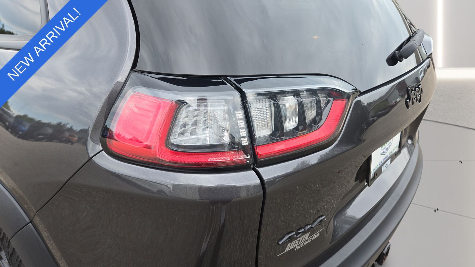 2023 Jeep Cherokee Trailhawk 4x4