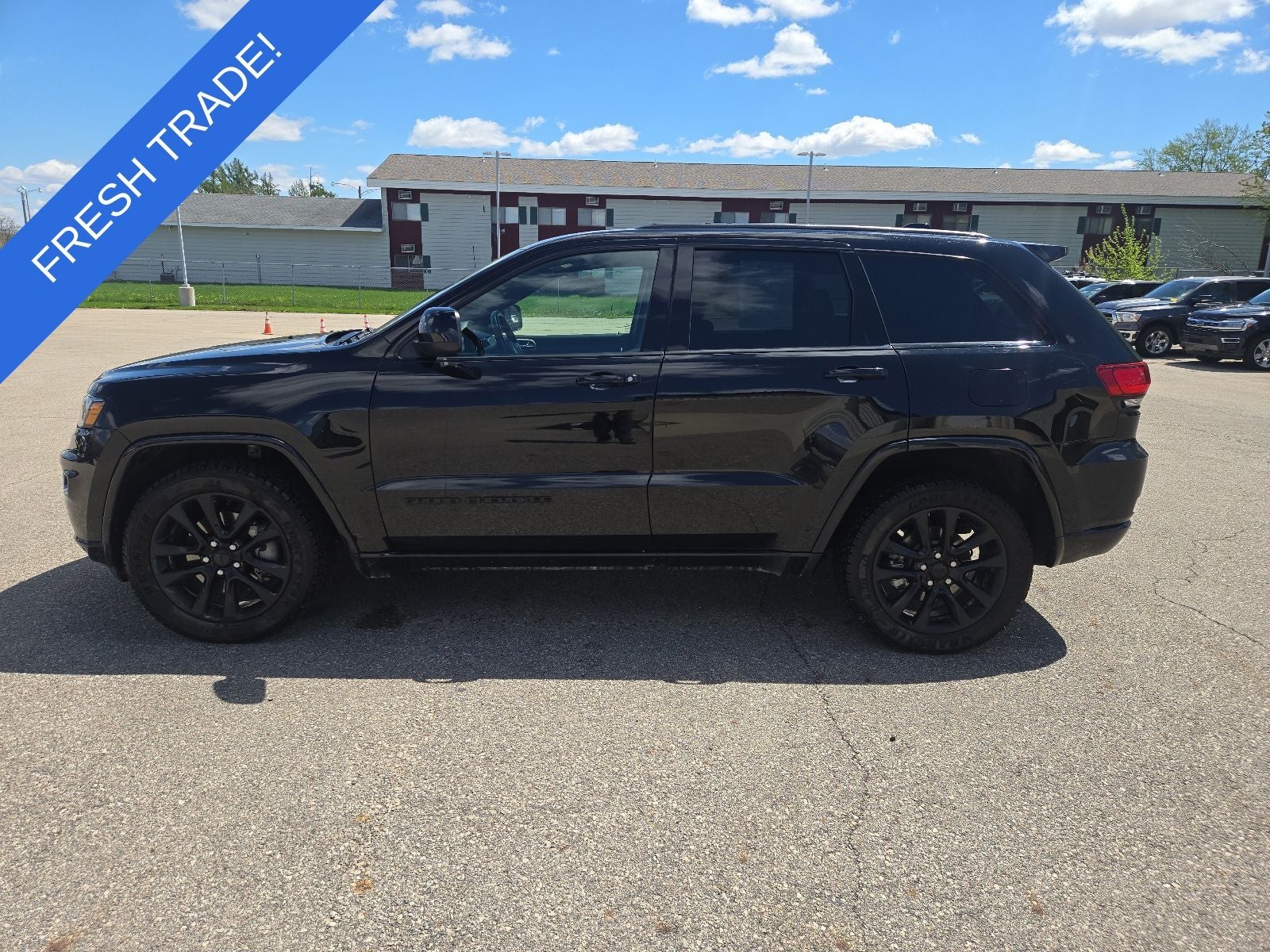 2021 Jeep Grand Cherokee Laredo X 4x4
