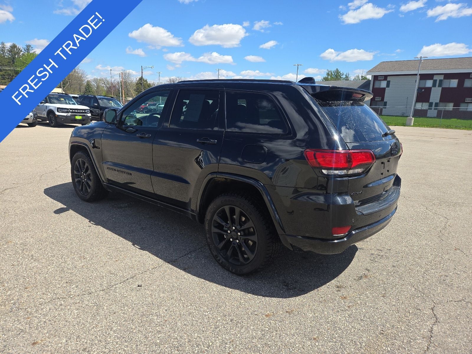 2021 Jeep Grand Cherokee Laredo X 4x4