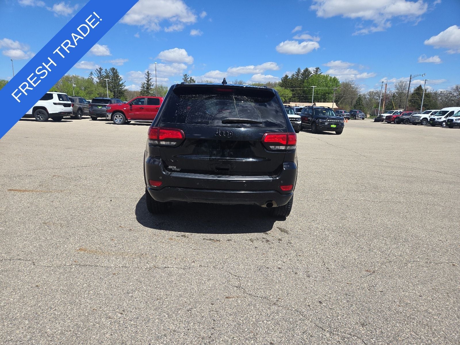 2021 Jeep Grand Cherokee Laredo X 4x4