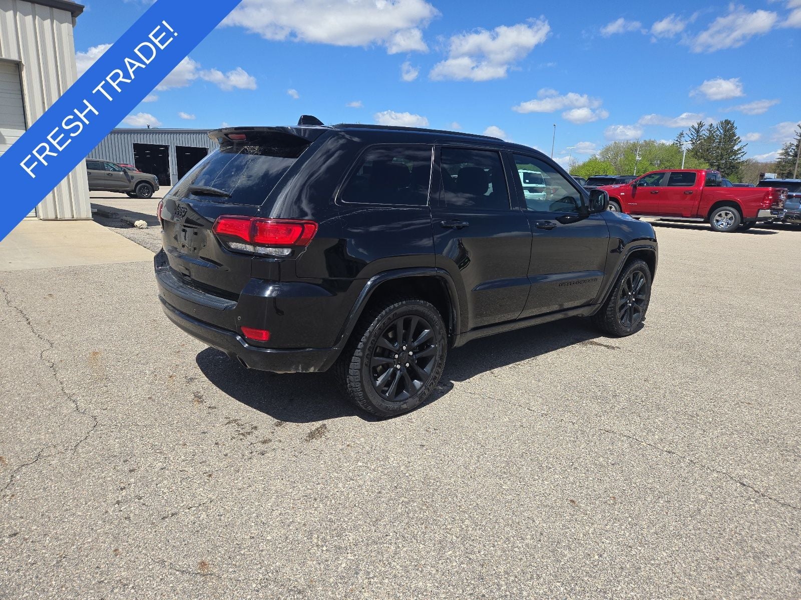 2021 Jeep Grand Cherokee Laredo X 4x4