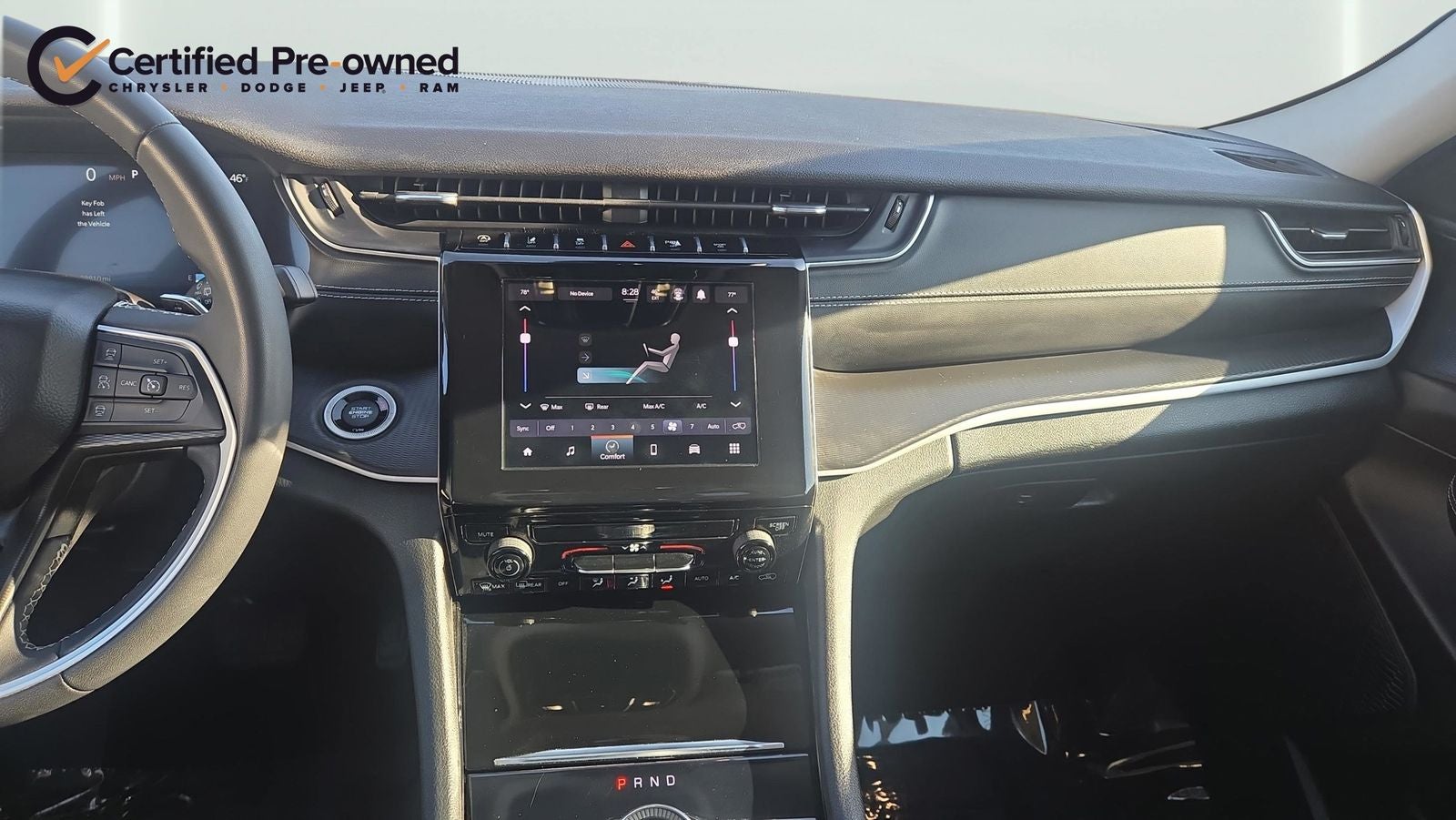 2023 Jeep Grand Cherokee Laredo 4x4