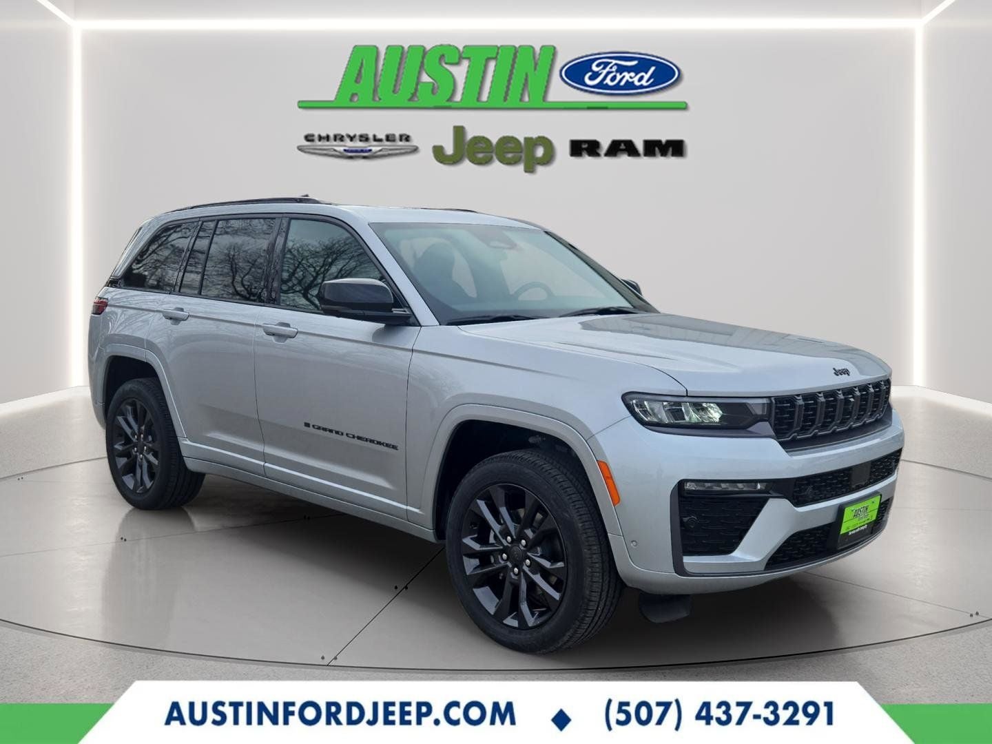 2026 Jeep Grand Cherokee GRAND CHEROKEE LIMITED RESERVE 4X4