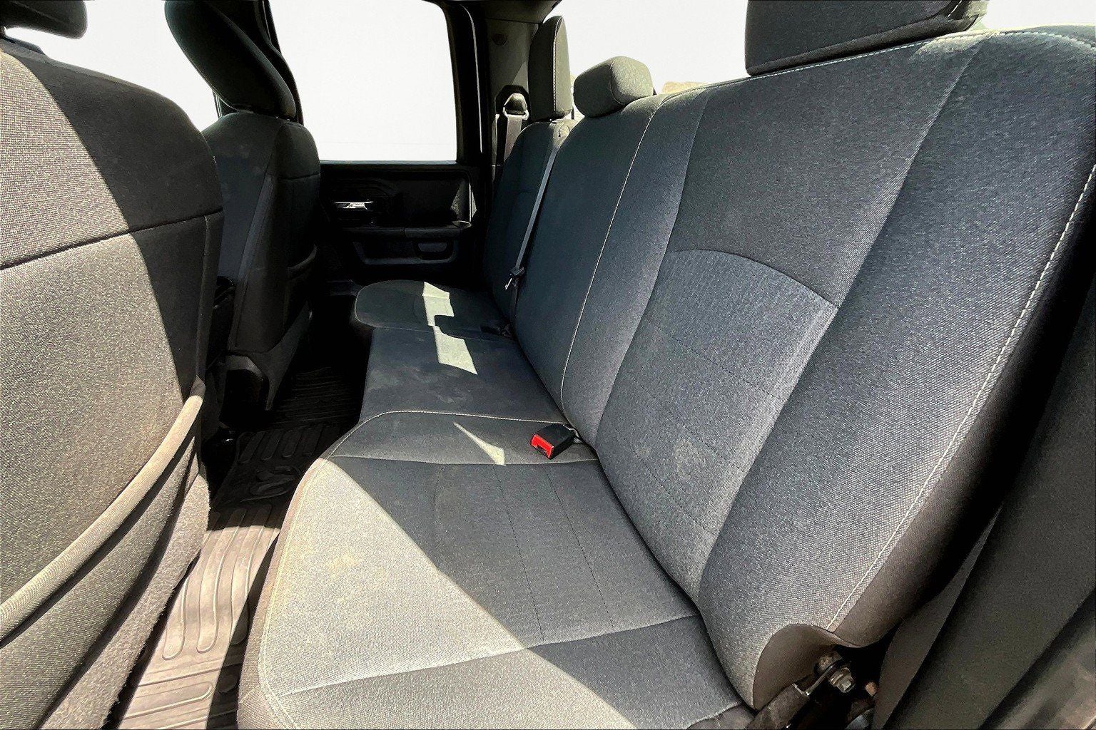 2022 RAM 1500 Classic Warlock Quad Cab 4x4 6'4' Box