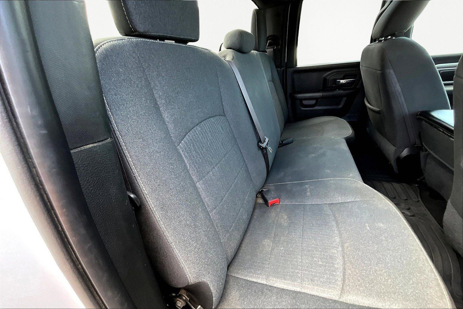 2022 RAM 1500 Classic Warlock Quad Cab 4x4 6'4' Box