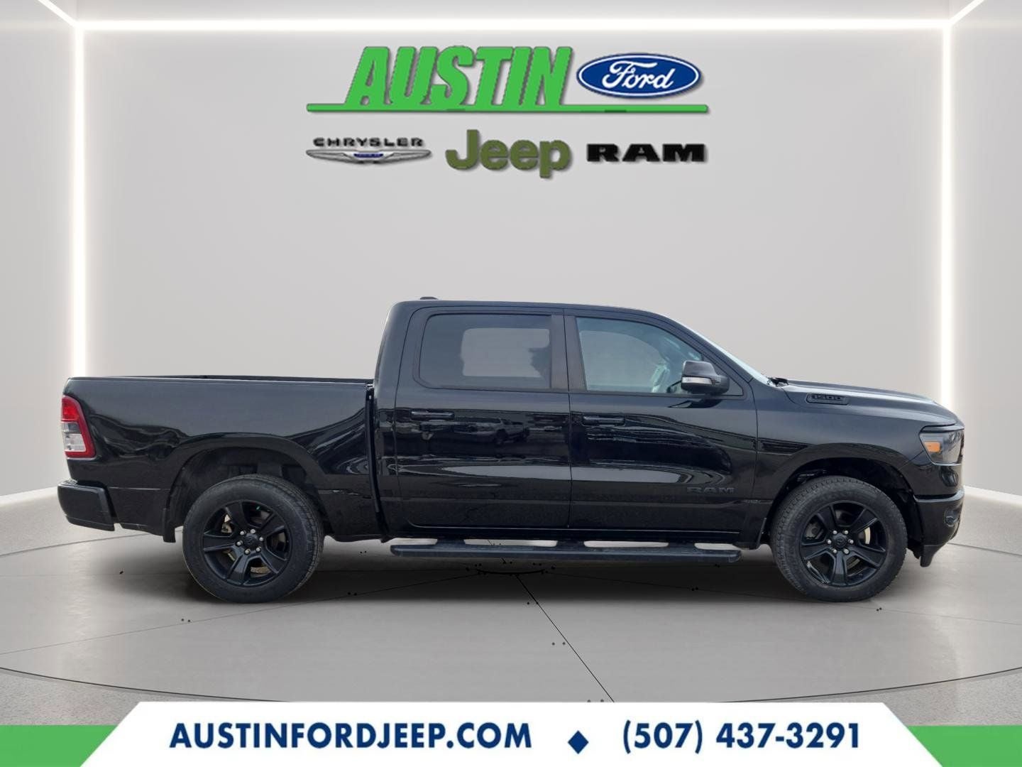 2020 RAM 1500 Big Horn Crew Cab 4x4 5'7' Box