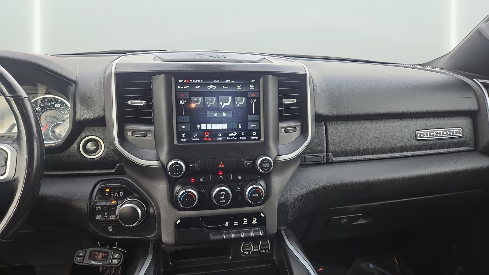 2020 RAM 1500 Big Horn Crew Cab 4x4 5'7' Box