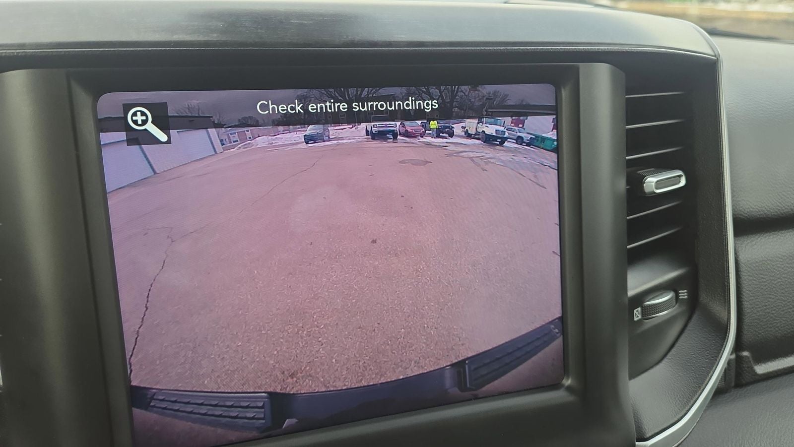 2020 RAM 1500 Big Horn Crew Cab 4x4 5'7' Box