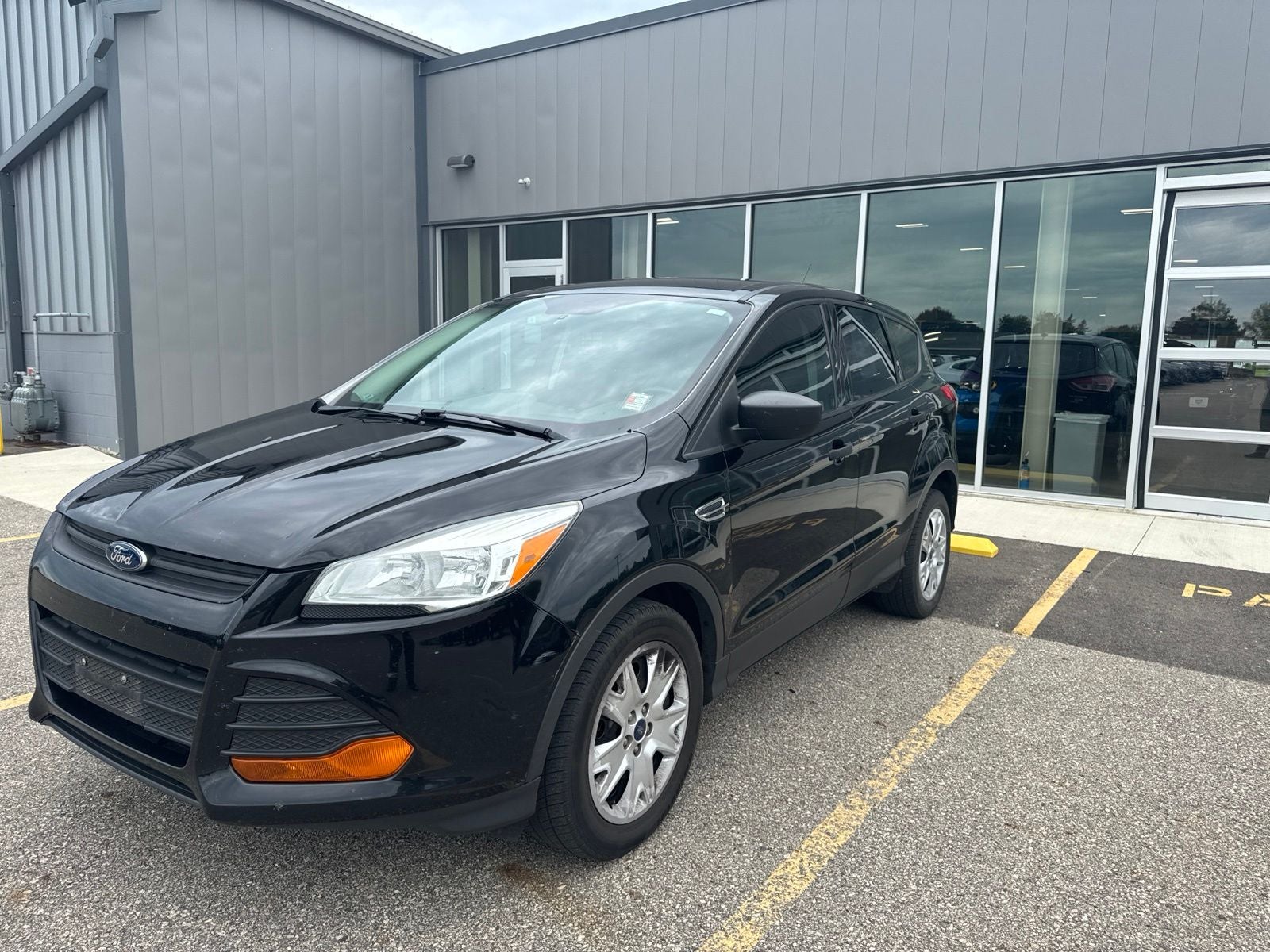 2016 Ford Escape S