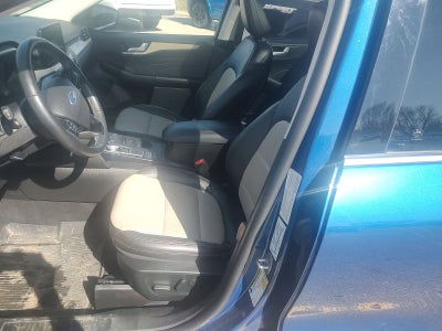 2022 Ford Escape Titanium Plug-In Hybrid