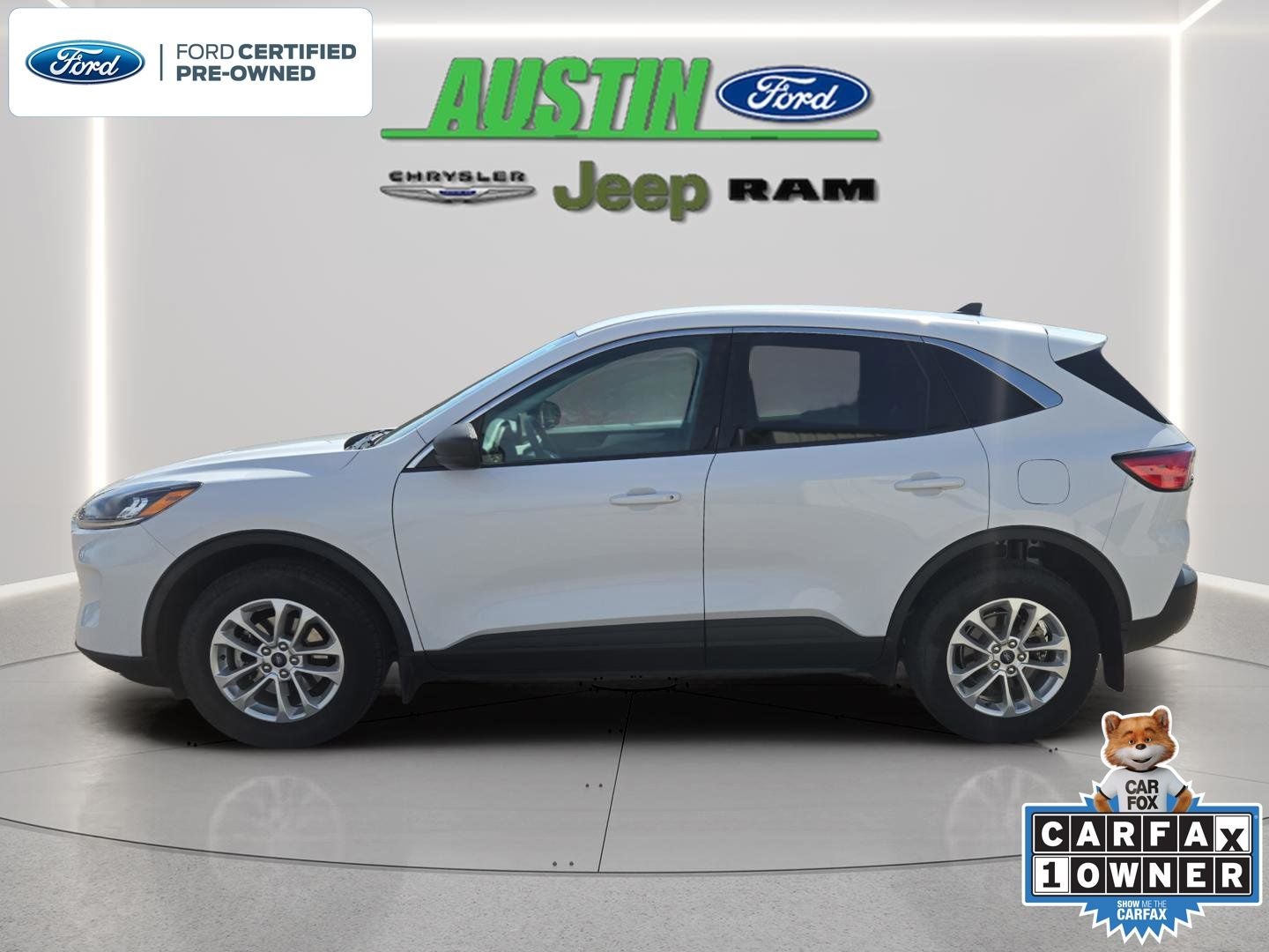 Used 2022 Ford Escape SE with VIN 1FMCU9G60NUB08792 for sale in Austin, Minnesota