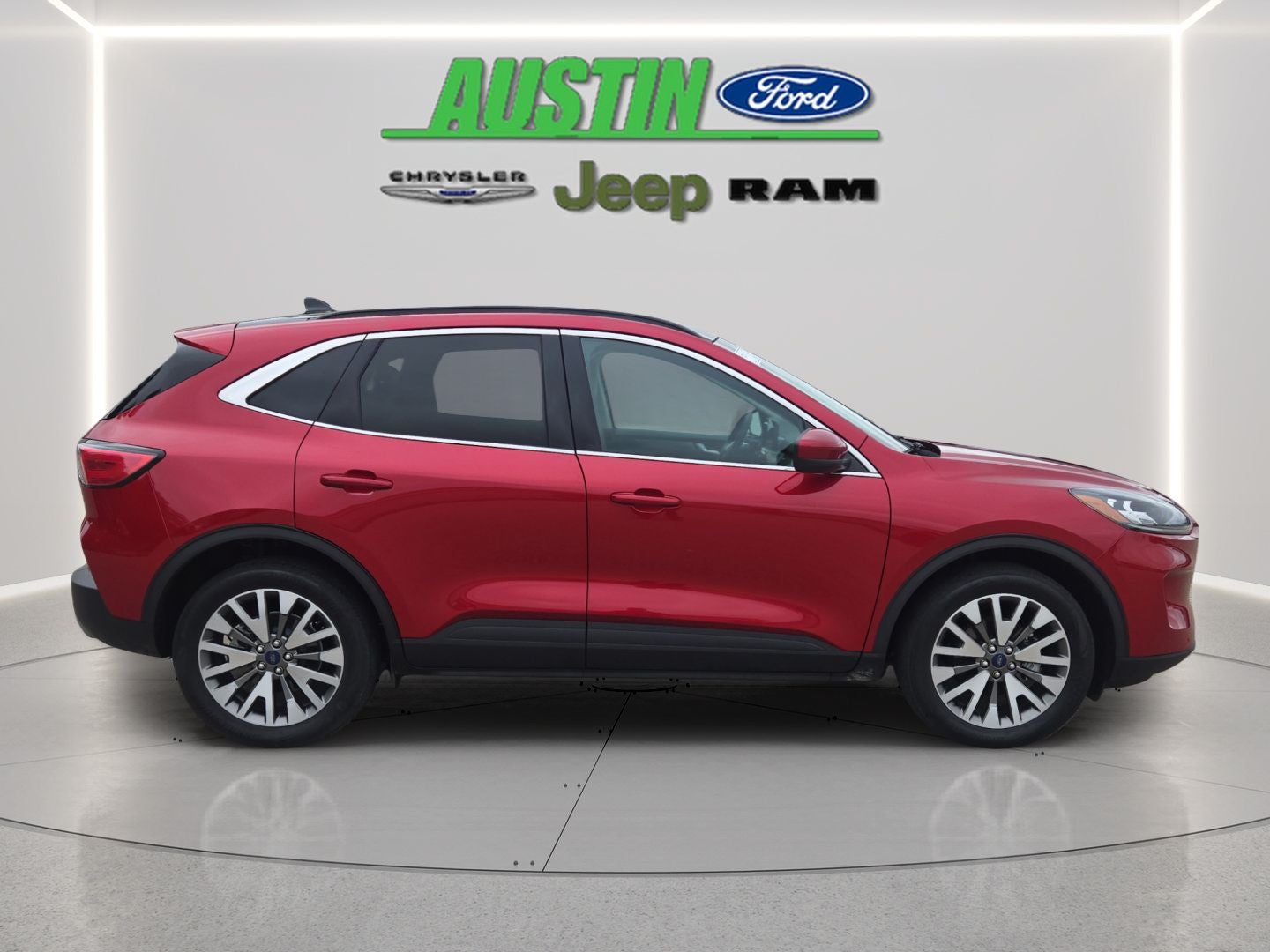 2022 Ford Escape Titanium