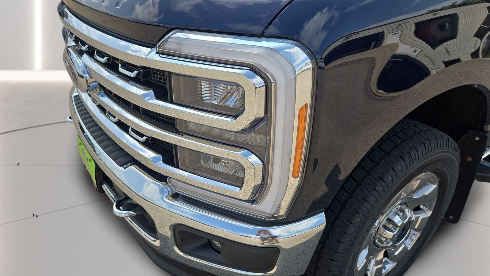 2023 Ford F-350 LARIAT