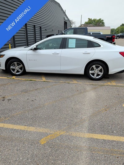 2022 Chevrolet Malibu FWD 1FL