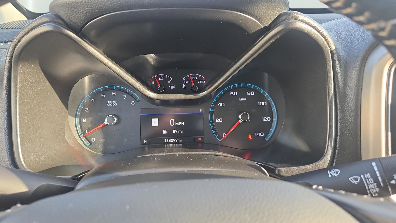 2022 GMC Canyon 4WD Crew Cab Short Box Denali