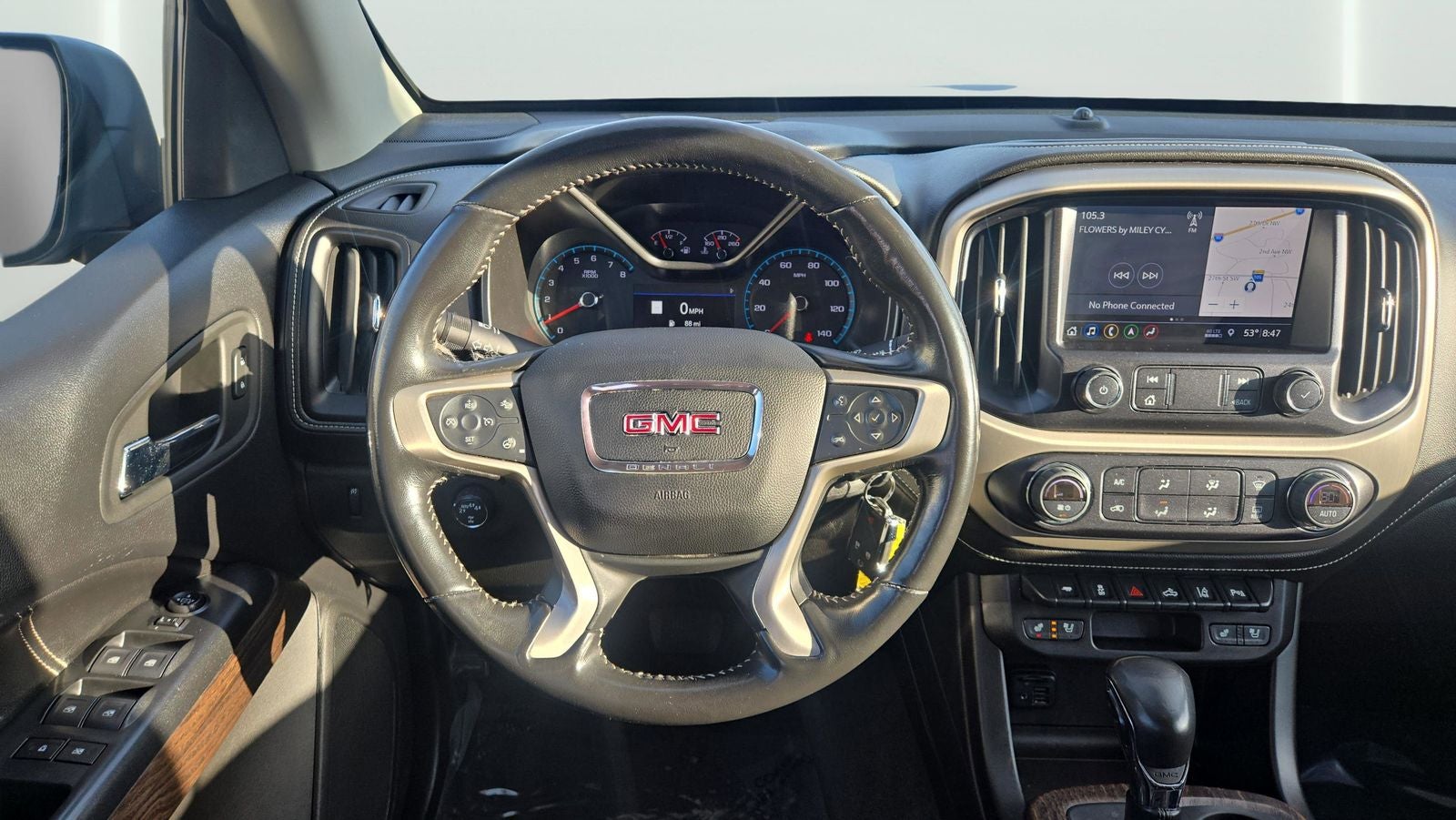 2022 GMC Canyon 4WD Crew Cab Short Box Denali