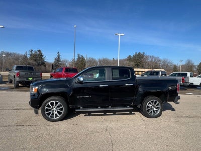 2022 GMC Canyon 4WD Crew Cab Short Box Denali