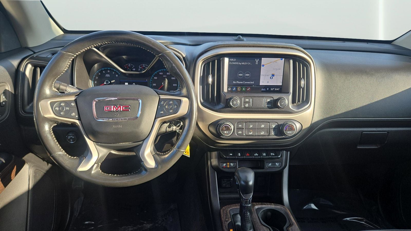 2022 GMC Canyon 4WD Crew Cab Short Box Denali