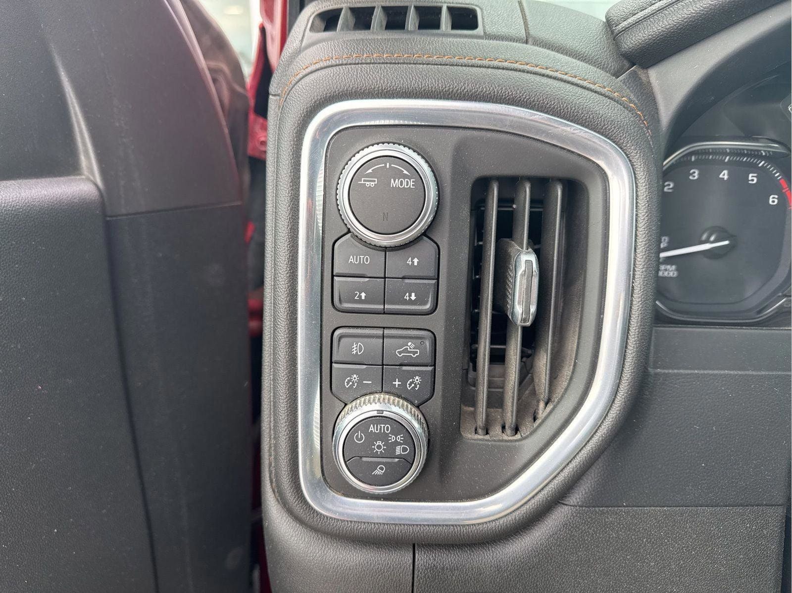 2021 GMC Sierra 1500 4WD Crew Cab Short Box AT4