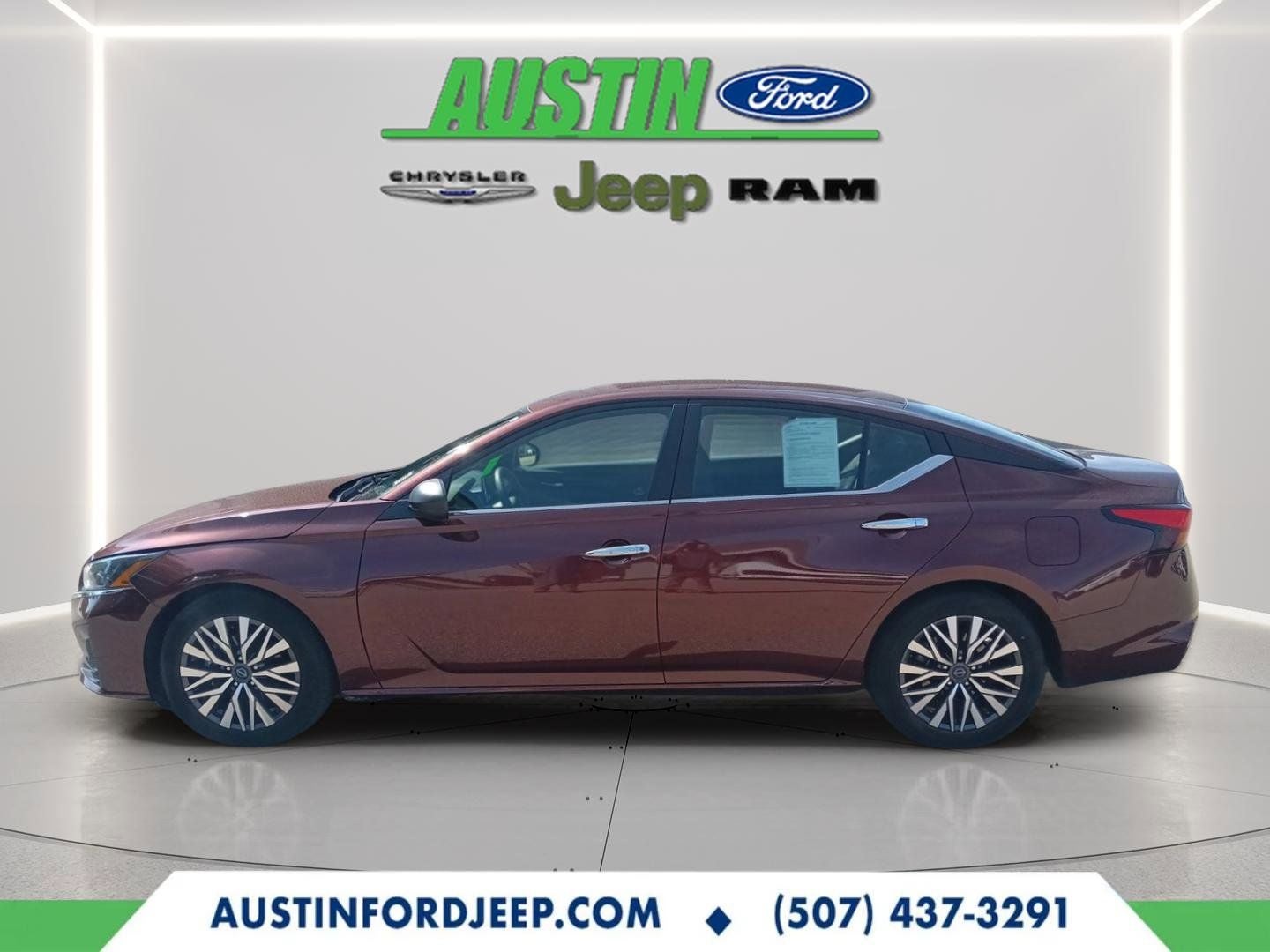 2024 Nissan Altima SV FWD