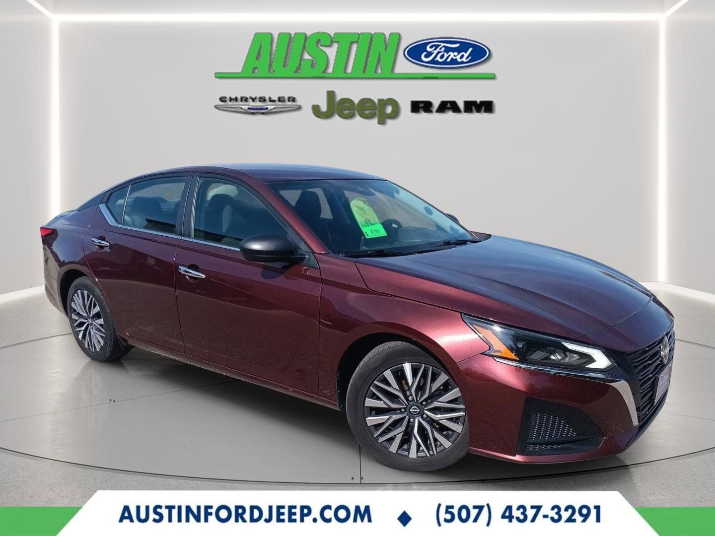 2024 Nissan Altima SV FWD