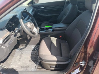 2024 Nissan Altima SV FWD