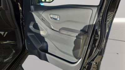 2025 Nissan Frontier Crew Cab SL 4x4