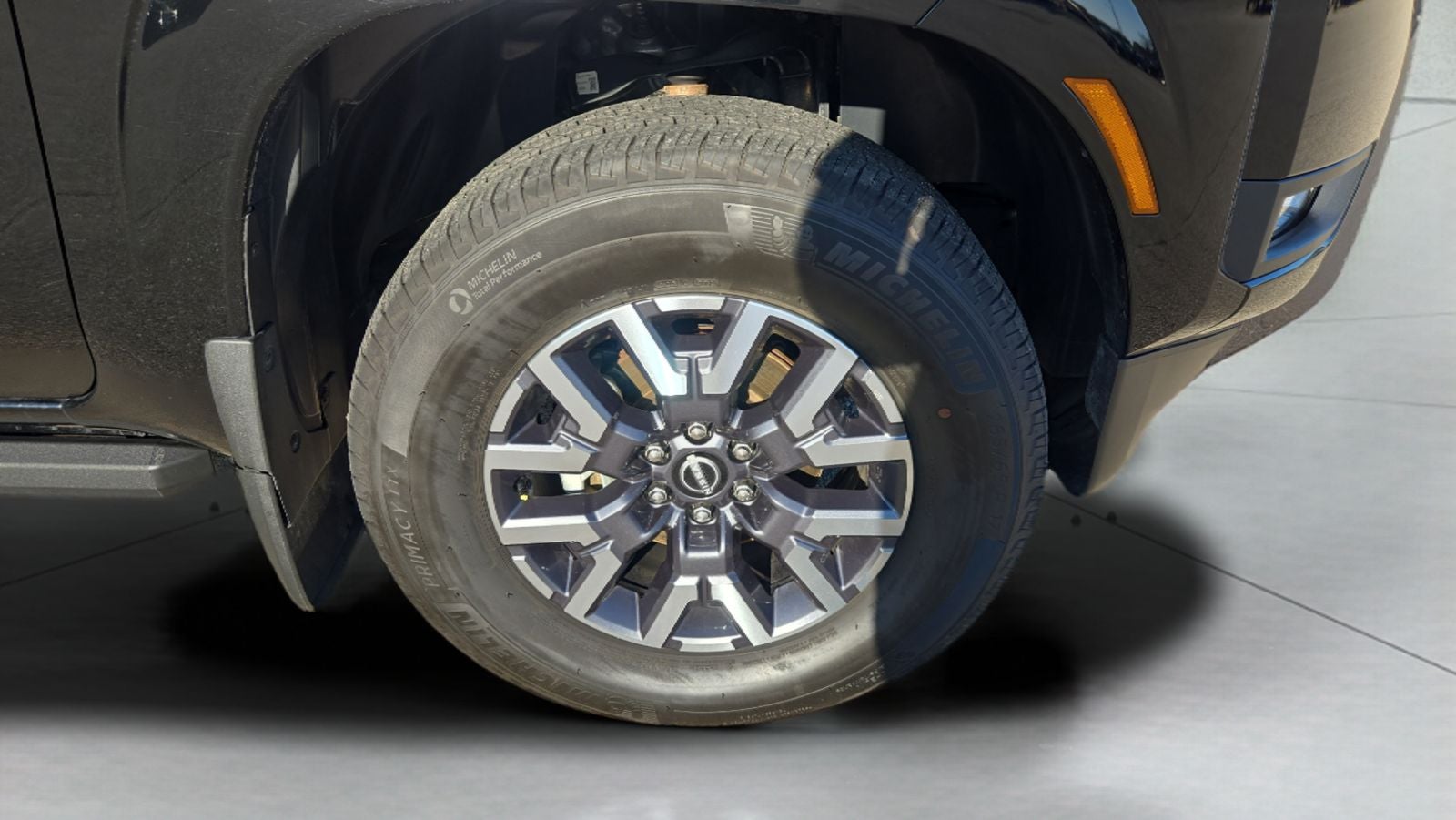 2025 Nissan Frontier Crew Cab SL 4x4