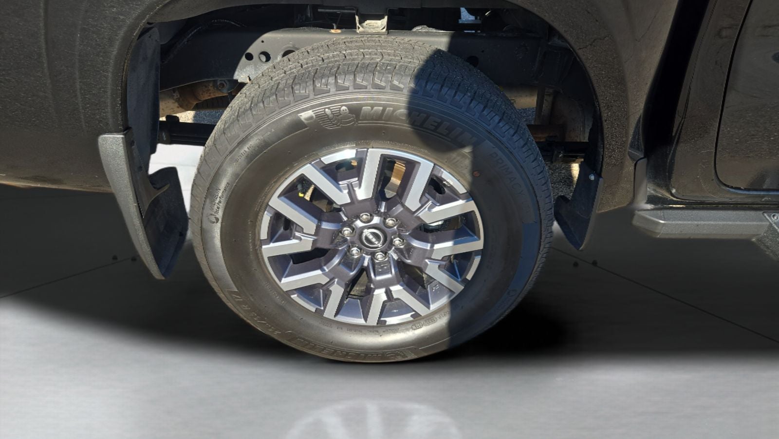 2025 Nissan Frontier Crew Cab SL 4x4