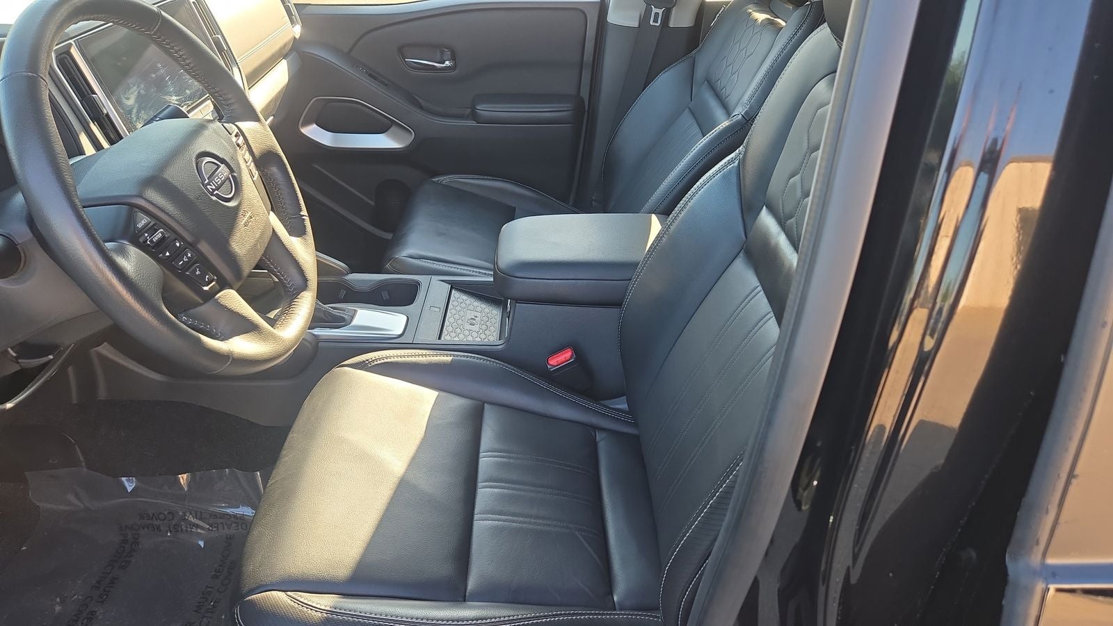 2025 Nissan Frontier Crew Cab SL 4x4