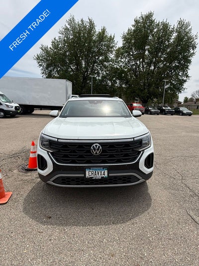 2024 Volkswagen Atlas Cross Sport 2.0T SE w/Technology