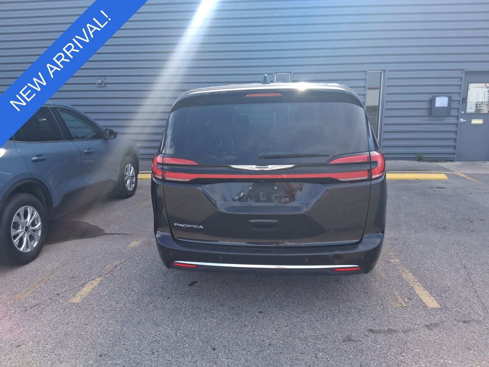 2024 Chrysler Pacifica Touring L