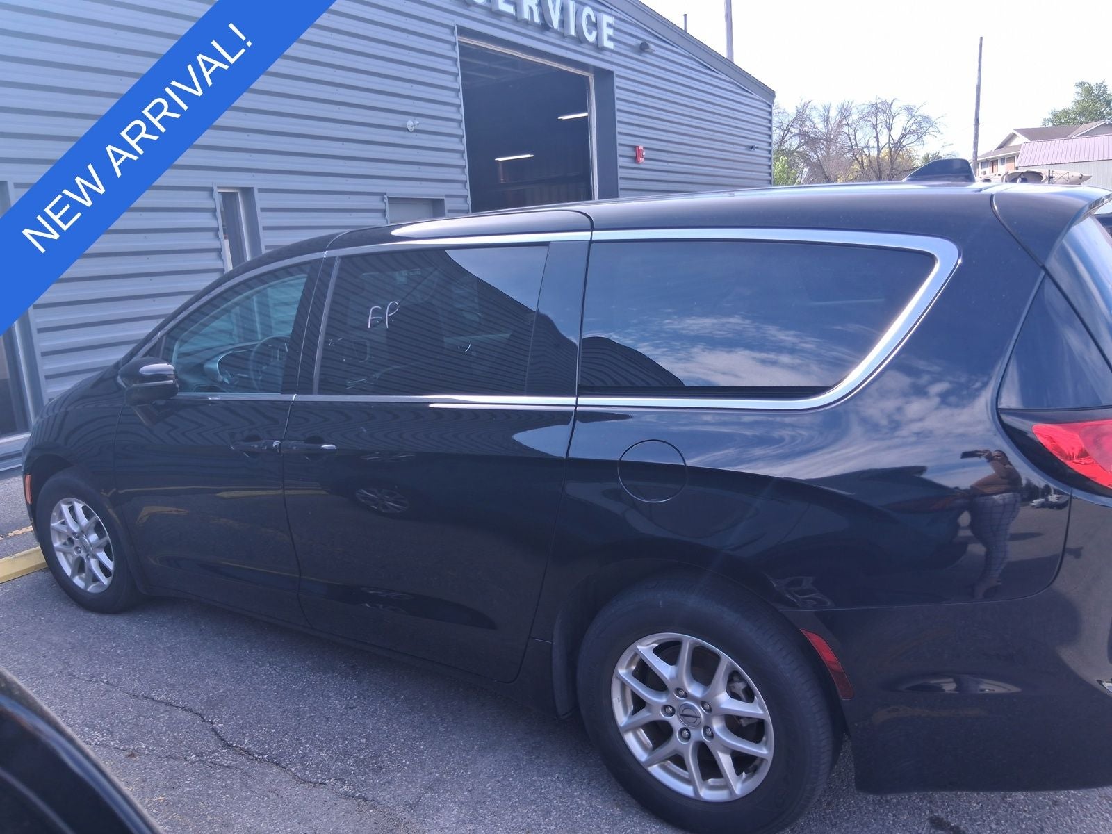 2024 Chrysler Pacifica Touring L