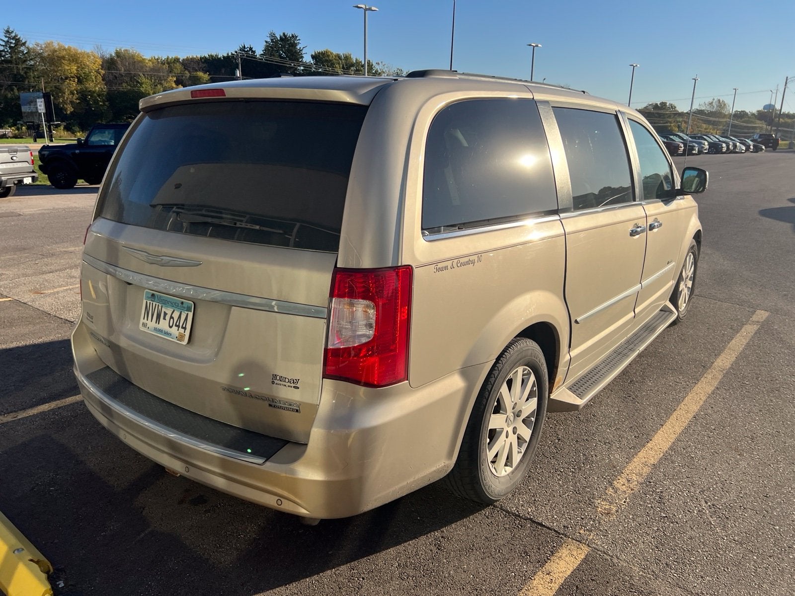 2012 Chrysler Town & Country Touring-L