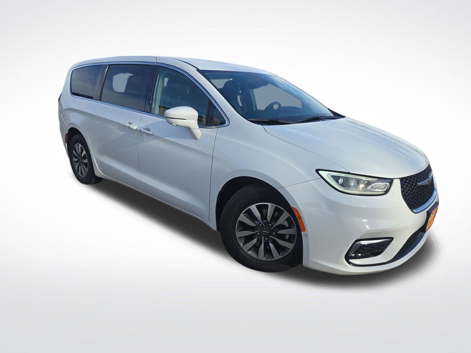 2022 Chrysler Pacifica Hybrid Touring L