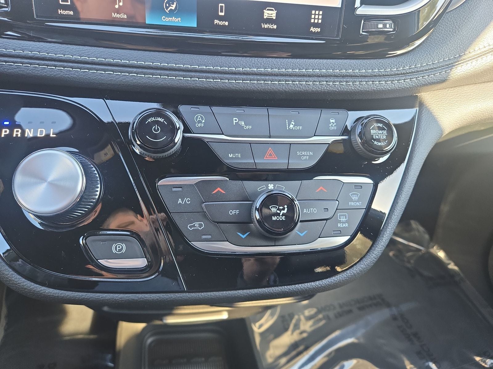 2026 Chrysler Pacifica PACIFICA SELECT AWD