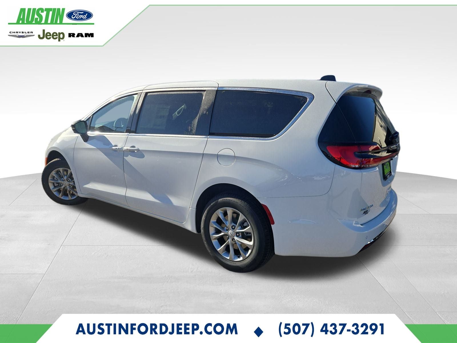 2026 Chrysler Pacifica PACIFICA SELECT AWD