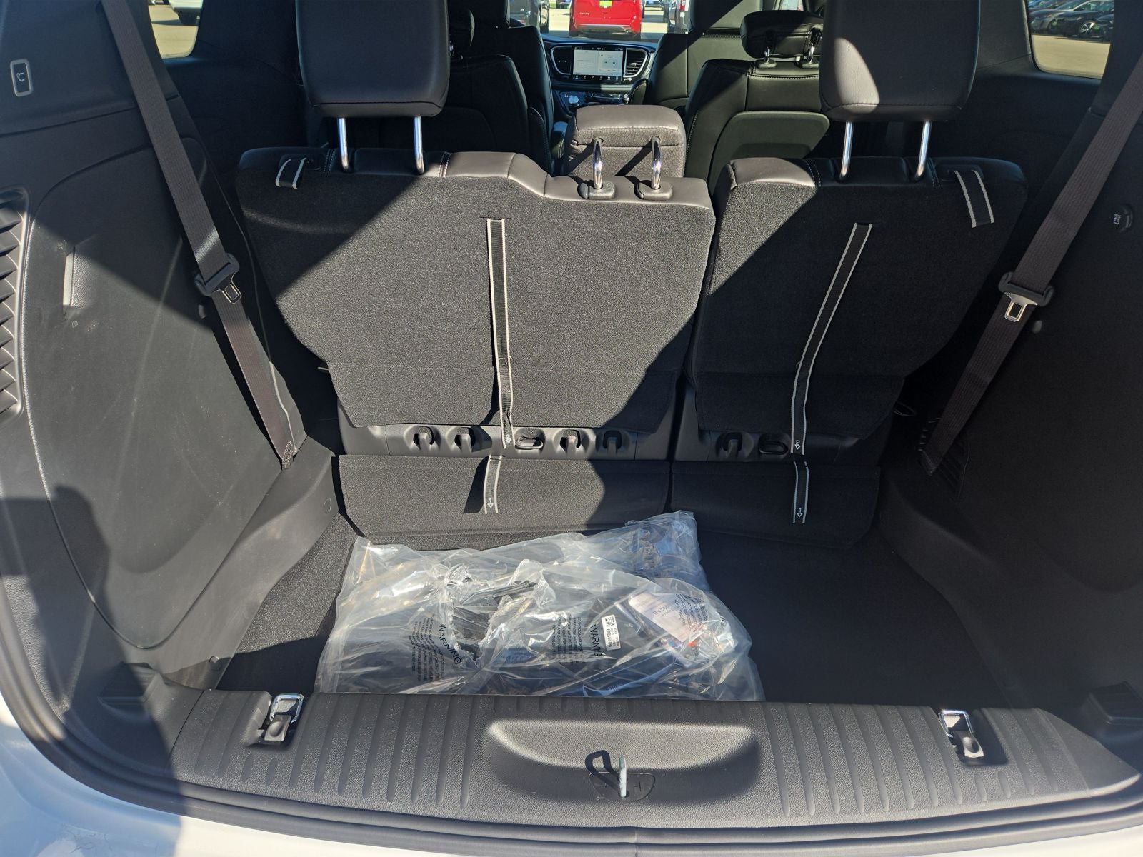 2026 Chrysler Pacifica PACIFICA SELECT AWD