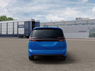 2027 Chrysler Pacifica PACIFICA SELECT AWD