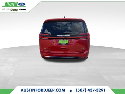 2026 Chrysler Pacifica PACIFICA SELECT AWD