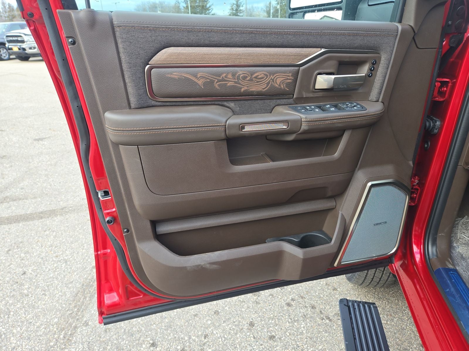 2026 RAM Ram 3500 RAM 3500 LIMITED LONGHORN CREW CAB 4X4 8' BOX