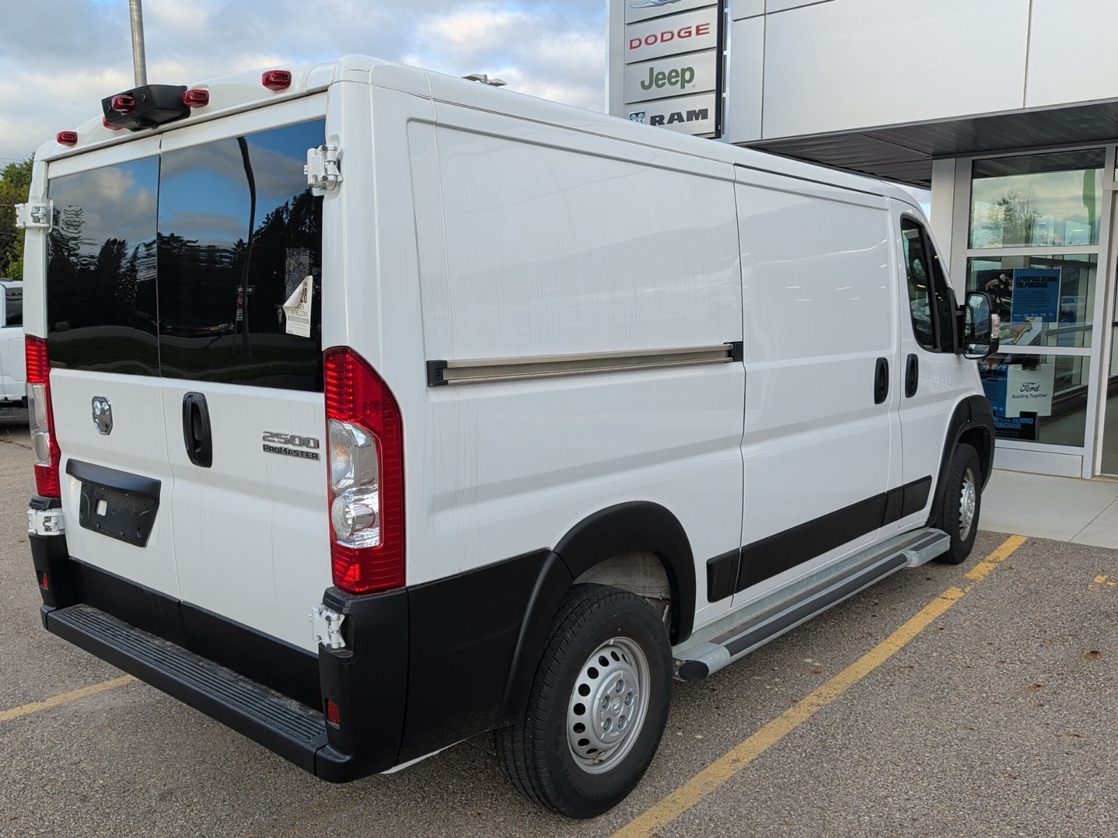 2025 RAM ProMaster 2500 Cargo Van Tradesman Low Roof 136' WB w/Pass Seat