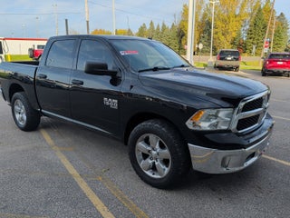 2022 RAM 1500 Classic Tradesman Crew Cab 4x4 5'7' Box