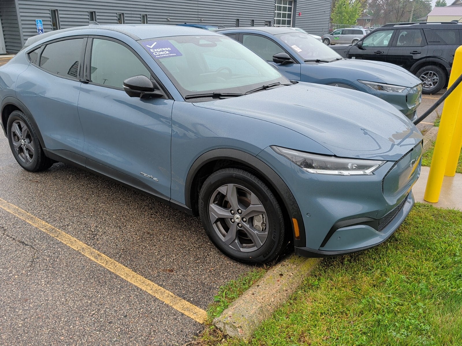 2023 Ford Mustang Mach-E Select