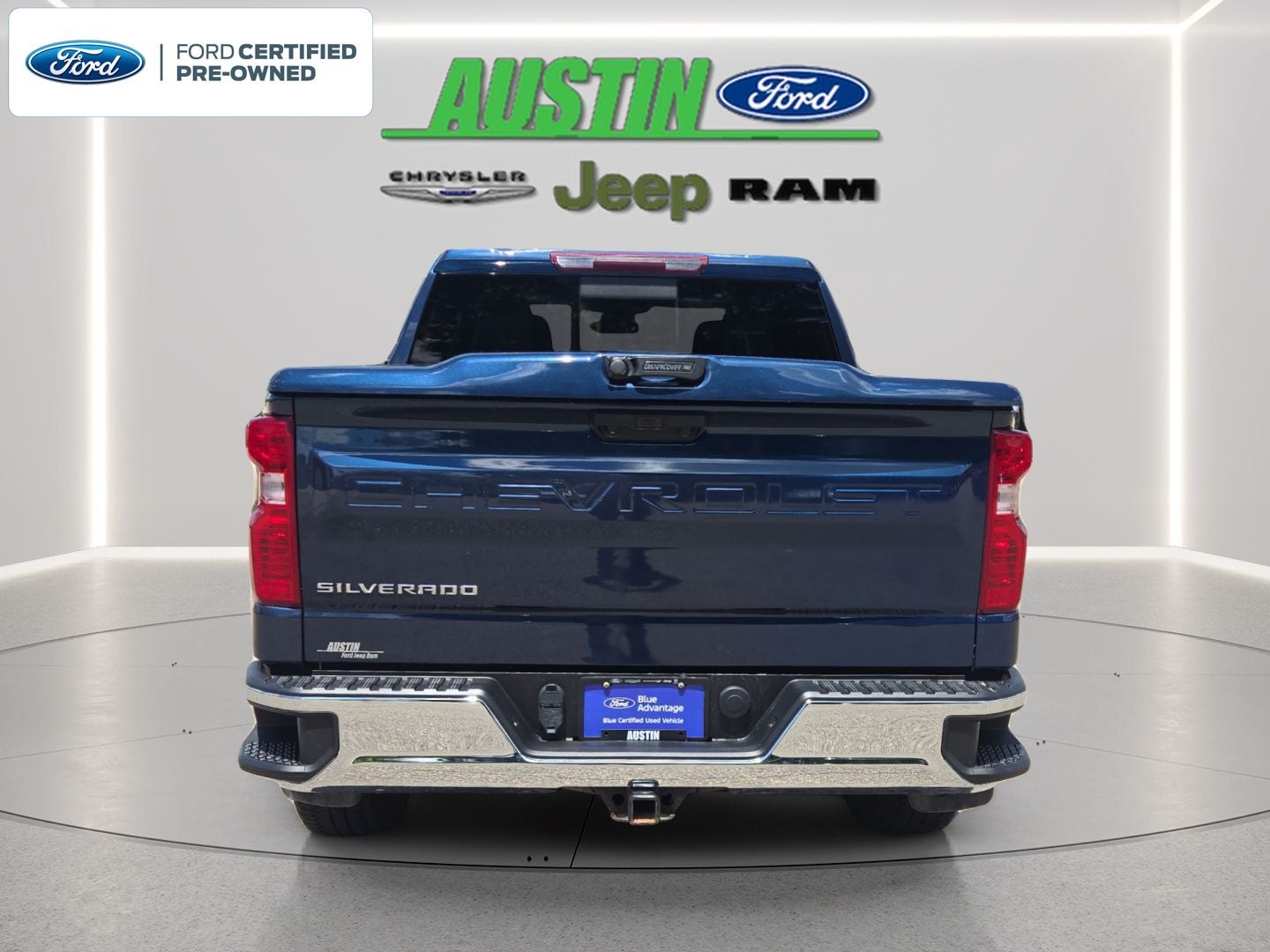 2022 Chevrolet Silverado 1500 4WD Crew Cab Standard Bed LT