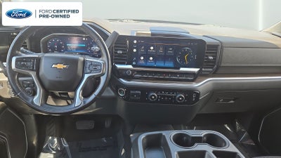 2022 Chevrolet Silverado 1500 4WD Crew Cab Standard Bed LT