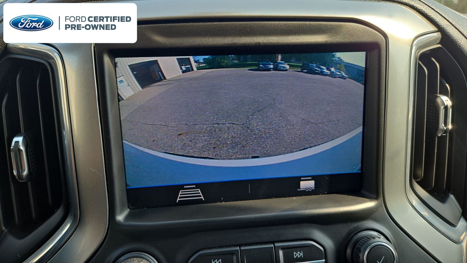 2020 Chevrolet Silverado 1500 4WD Crew Cab Standard Bed LT