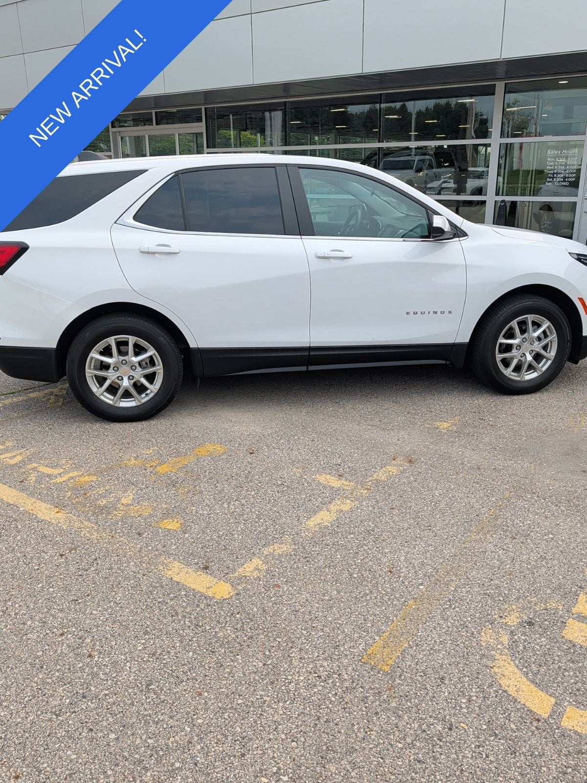 2022 Chevrolet Equinox FWD LT