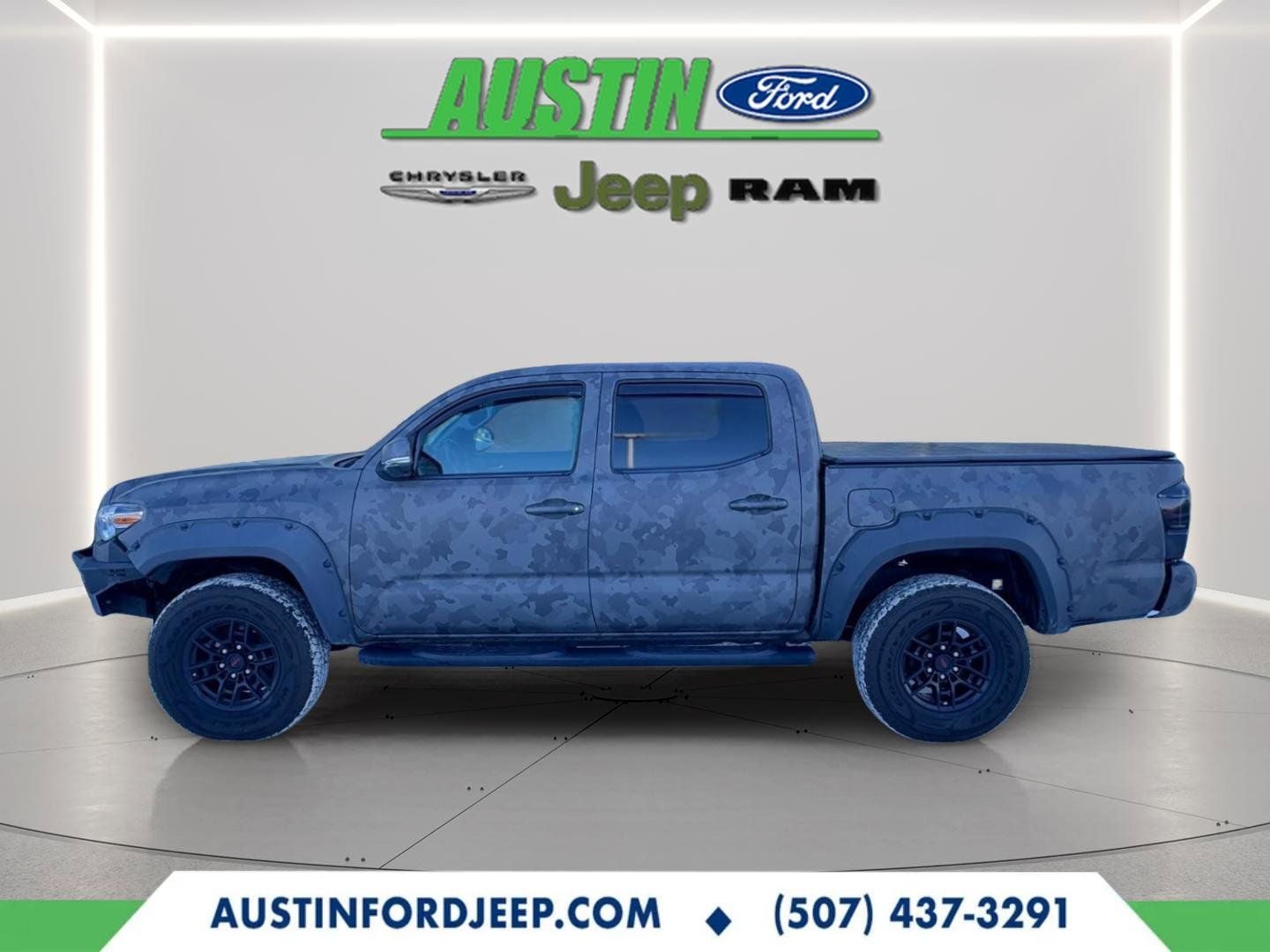 Used 2018 Toyota Tacoma TRD Off Road with VIN 3TMCZ5AN6JM176298 for sale in Austin, Minnesota
