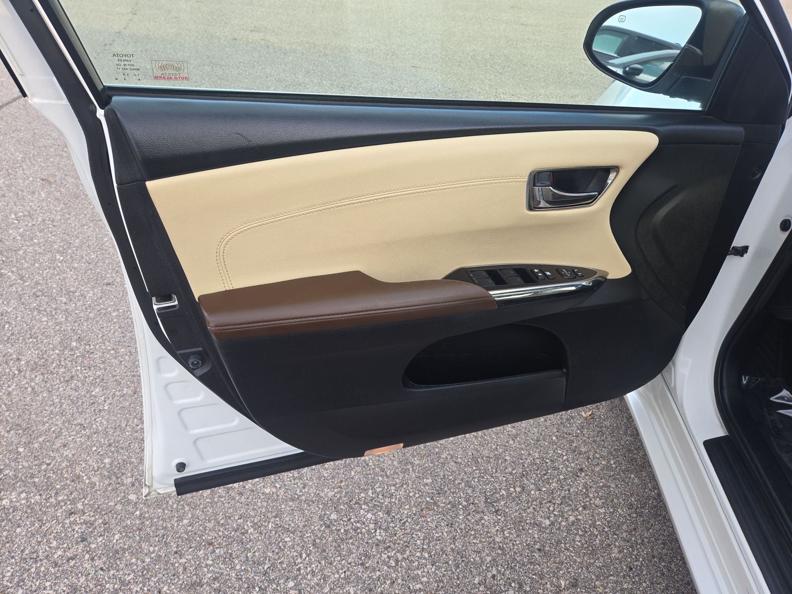 2018 Toyota Avalon Base